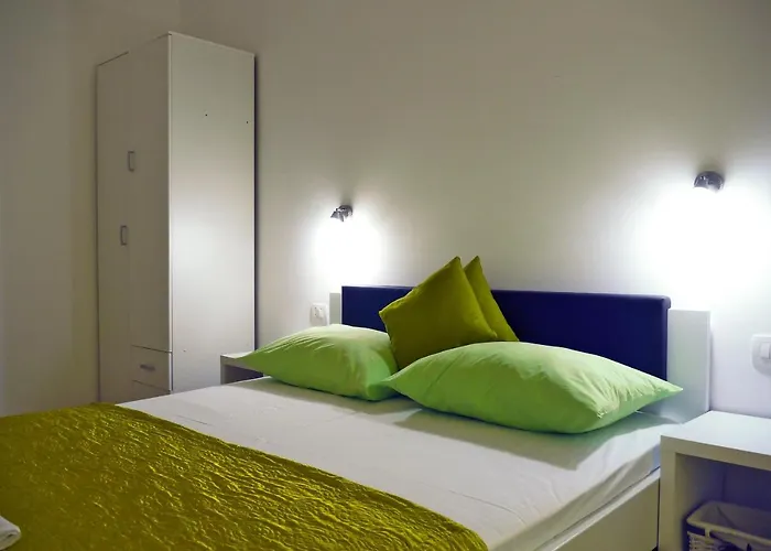 Апартаменти Firule Center