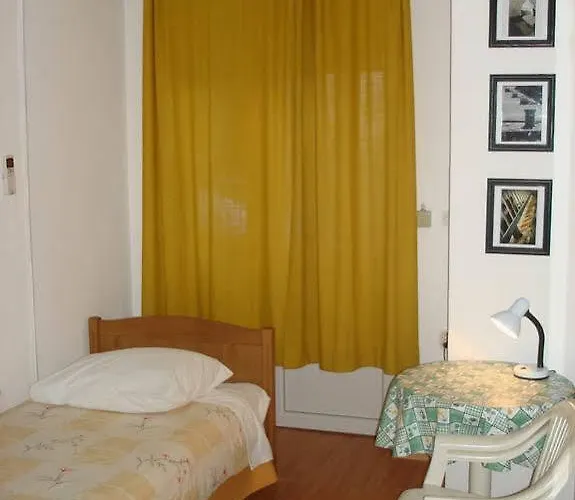 Firule Center Апартаменти Спліт